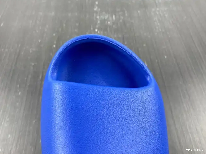 hype Slide Adidas Yeezy Azure ID4133 0617
